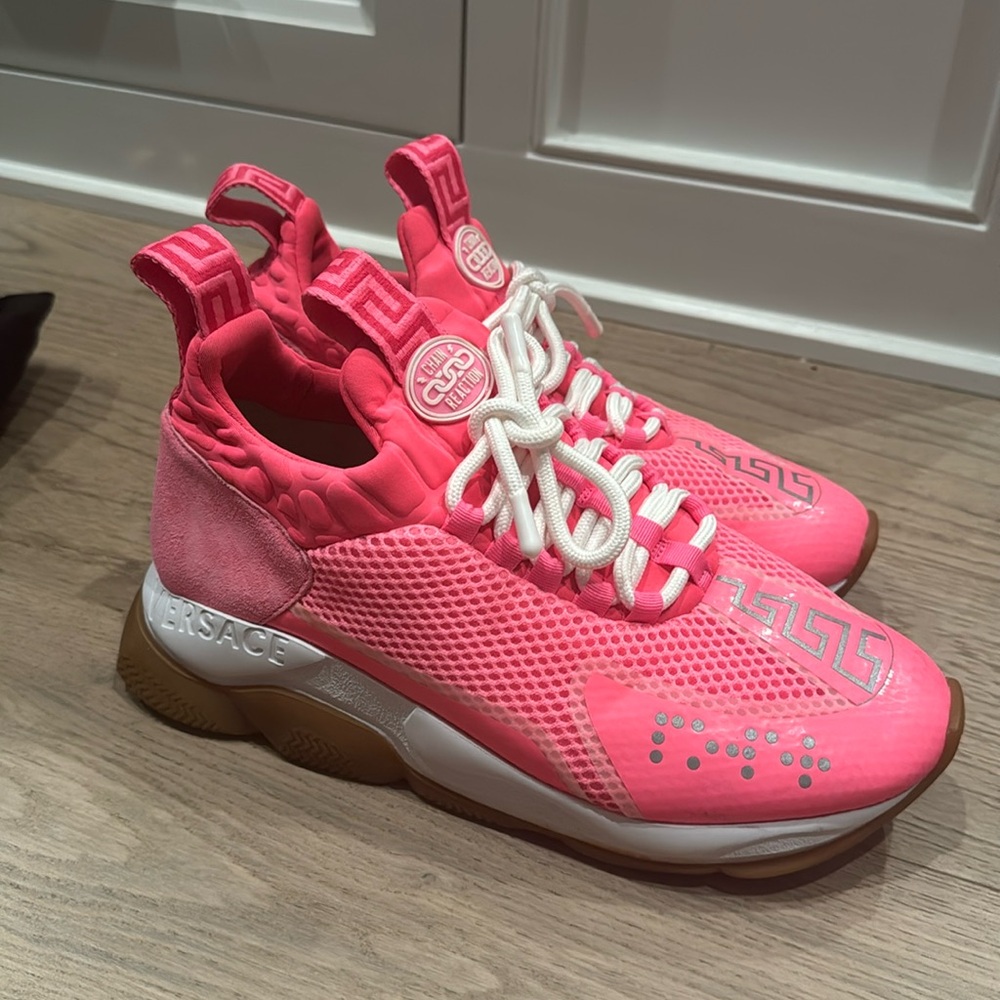 Women’s Versace Chain Reaction sneakers